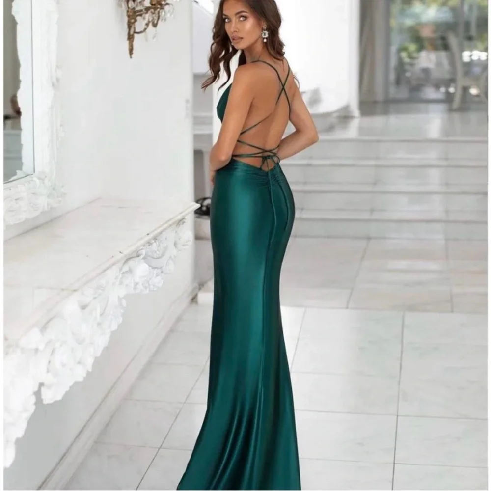 Alamour The Label Green Slit Maxi Dress - Picture 2 of 13